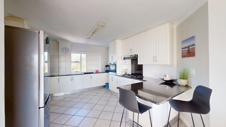 2 Bedroom Property for Sale in Brookes Hill Eastern Cape